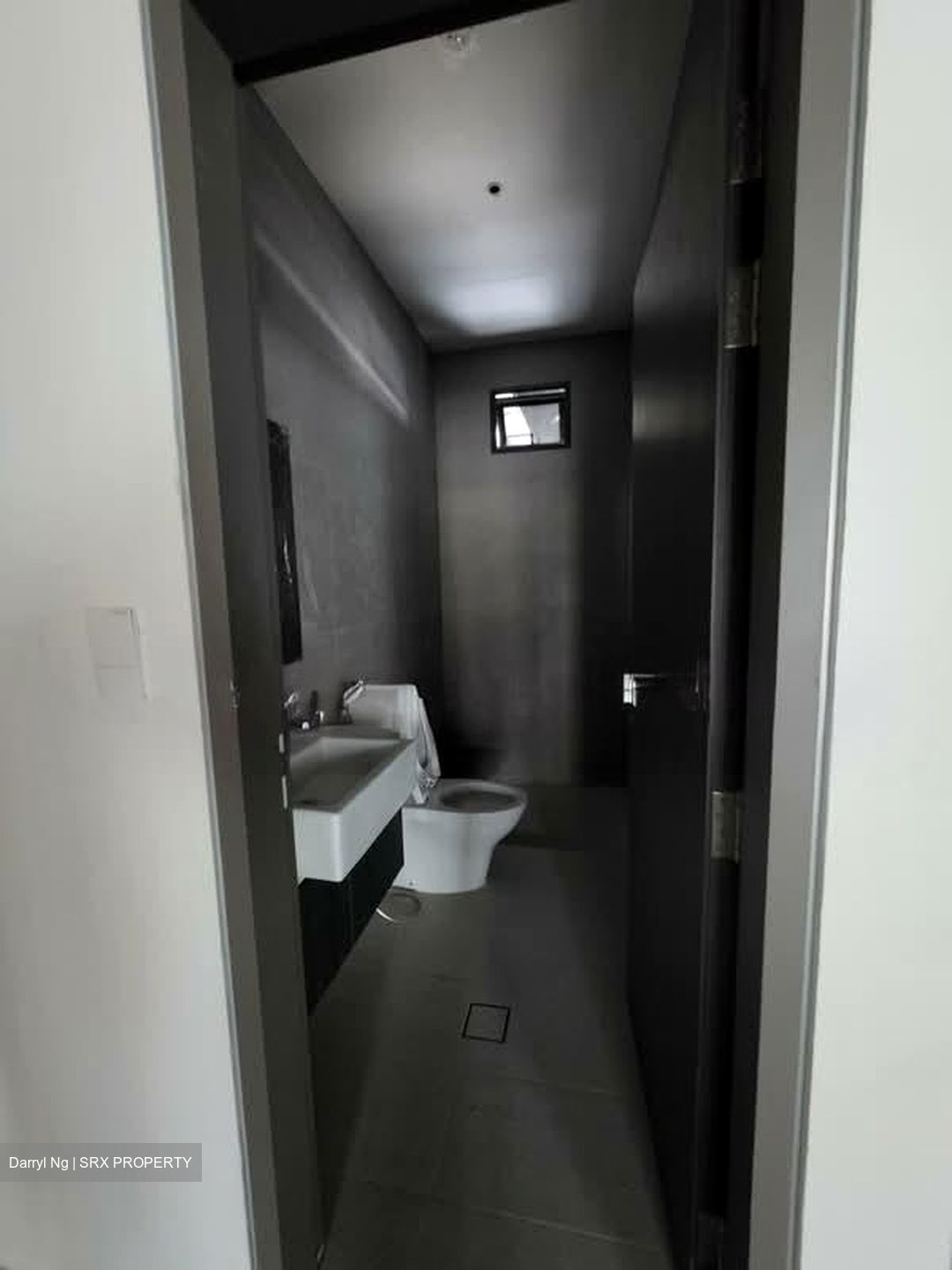 Serangoon Road (D8), Shop House #617487031